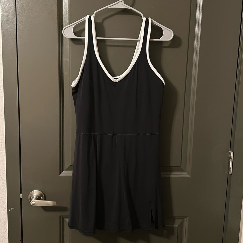Aerie tennis dress with built in shorts size xl